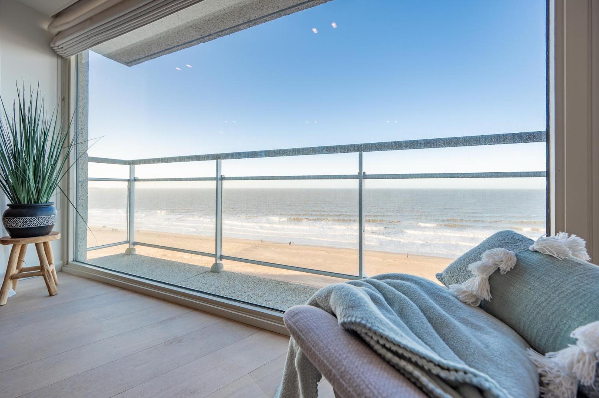 Appartement 7 Op De Zeedijk In Knokke Voor Max 6 Personen 克诺克－海斯特 外观 照片